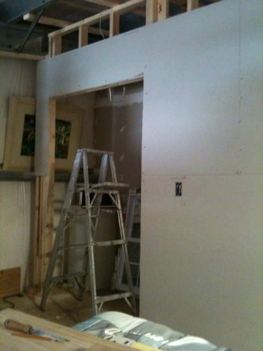 44827_636171849361_1001104_35919616_6743930_n