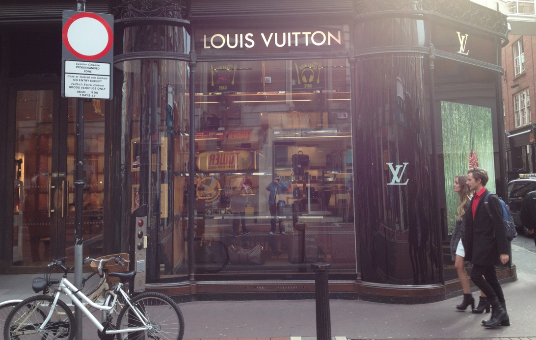 Daily Diary: Louis Vuitton in Dublin - Mom Generations | Audrey McClelland | Stylish Life for Moms