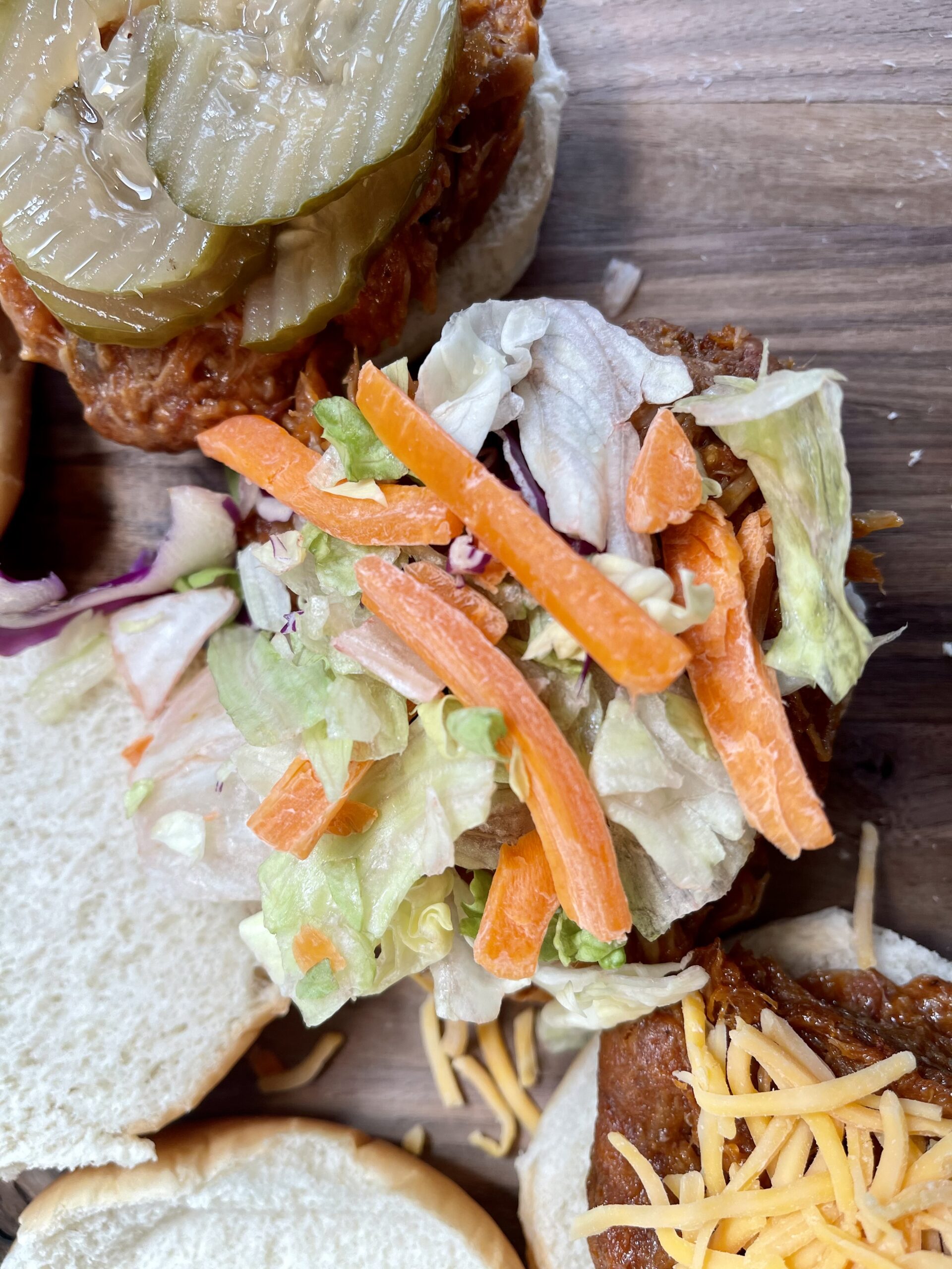 3 Ways to Serve Pulled Pork Sandwiches Mom Generations Stylish Life